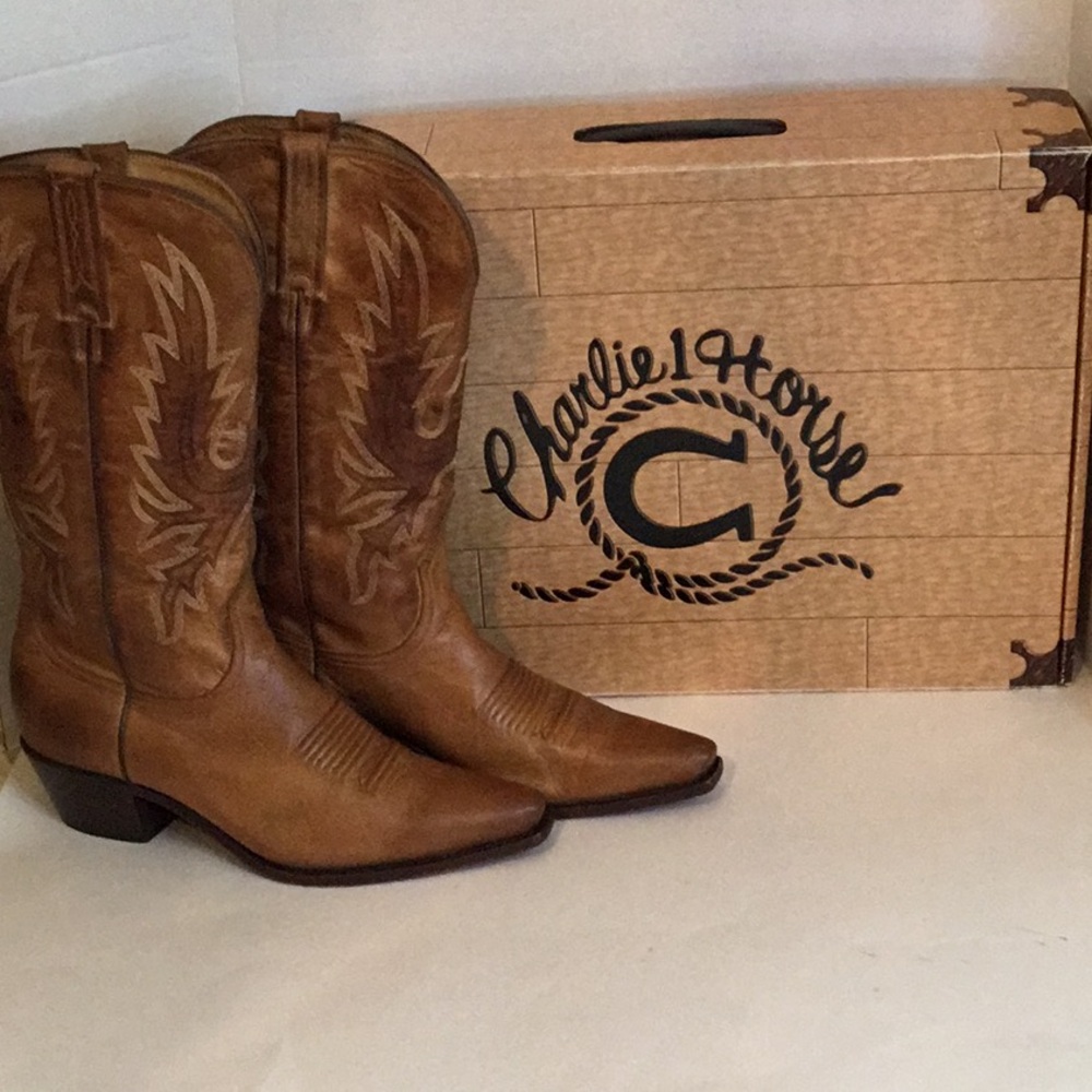 Charlie 1 Horse TN Mad Dog Calf Cowboy Boots